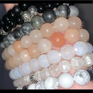 🎁 STOCKING STUFFERS 🎁 STONE BRACELETS